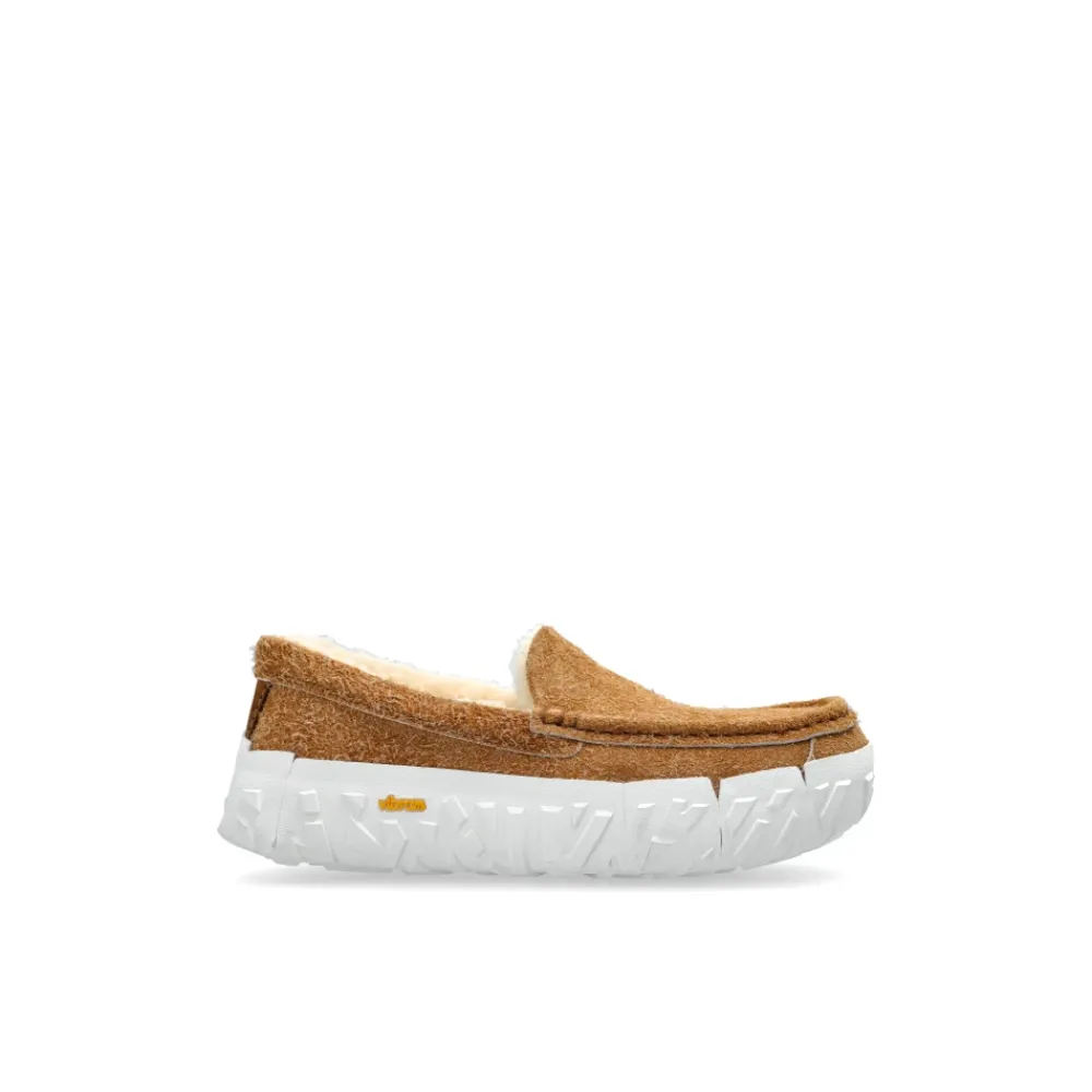 Loafers<UGG Ascot Vibram Wrap Tech Beige