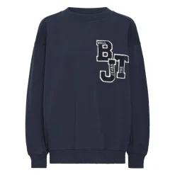 Sweatshirts^Ball Brev Patch Sweater i Sky Captain Blå