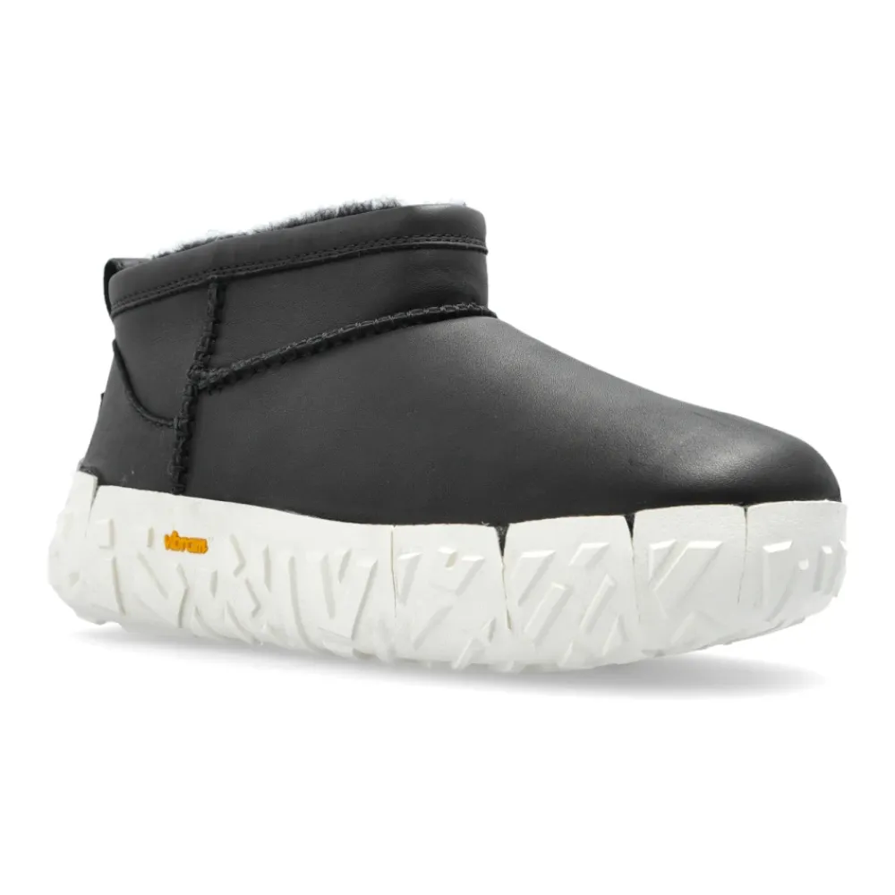 Vinterstøvler|Støvler^UGG CL Ultra Mini Wrap Tech Sort