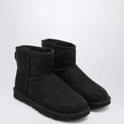 Støvler<UGG Classic Mini II Sort