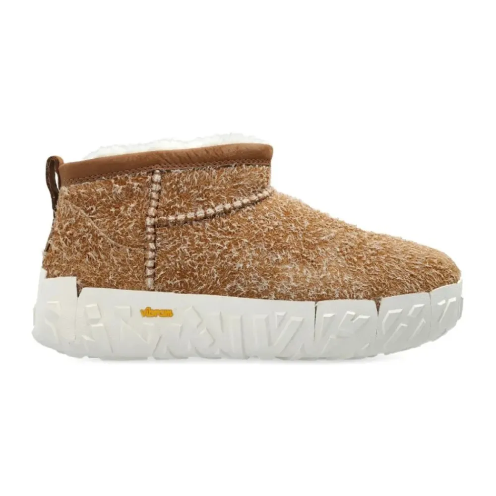 Vinterstøvler<UGG Classic Ultra Mini Wrap Tech Brun