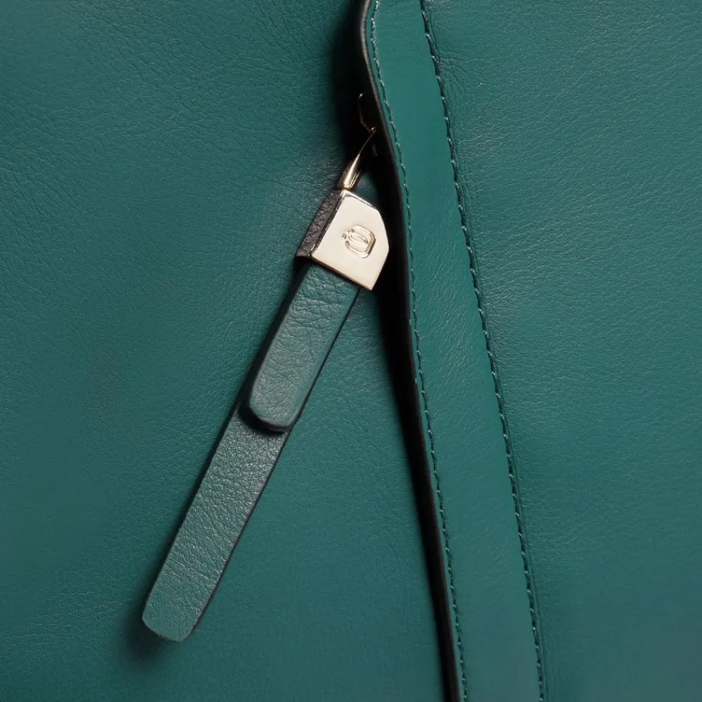 Laptop Tasker<Piquadro Expandable, slim women's laptop bag with iPad® compartment, shock absorbing and RFID protection Grøn