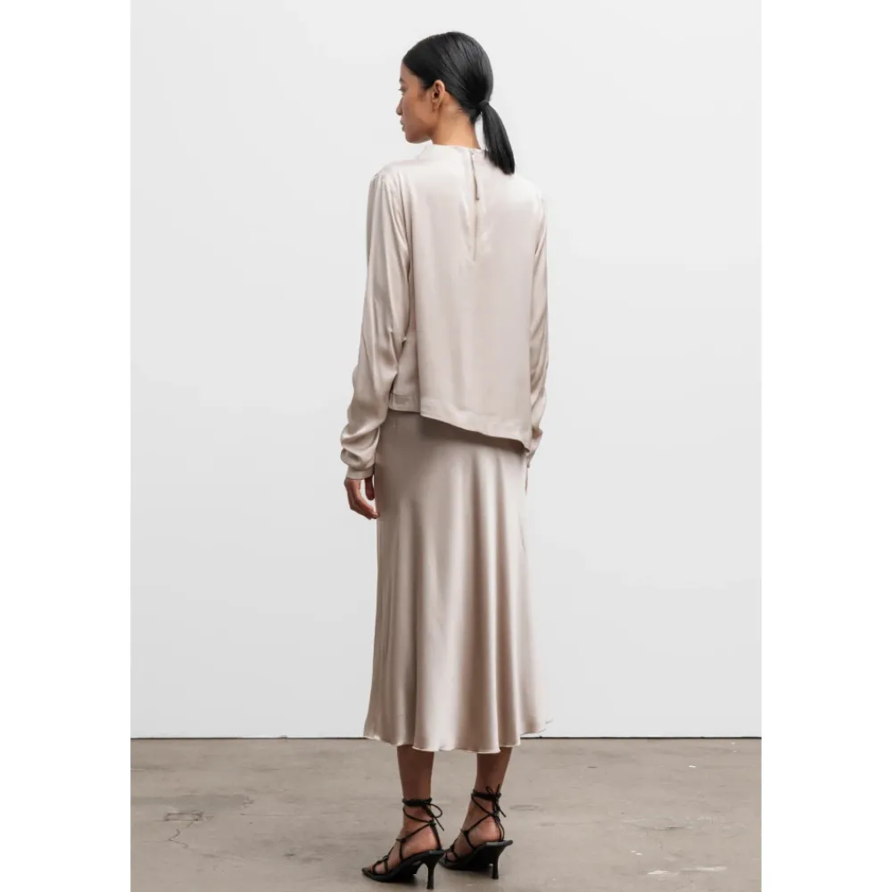 Bluser & Skjorter^Ahlvar Gallery Faye silkebluse Beige