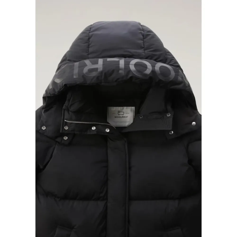 Frakker<Woolrich Hollow Lang Parka med Street Style Detaljer Sort