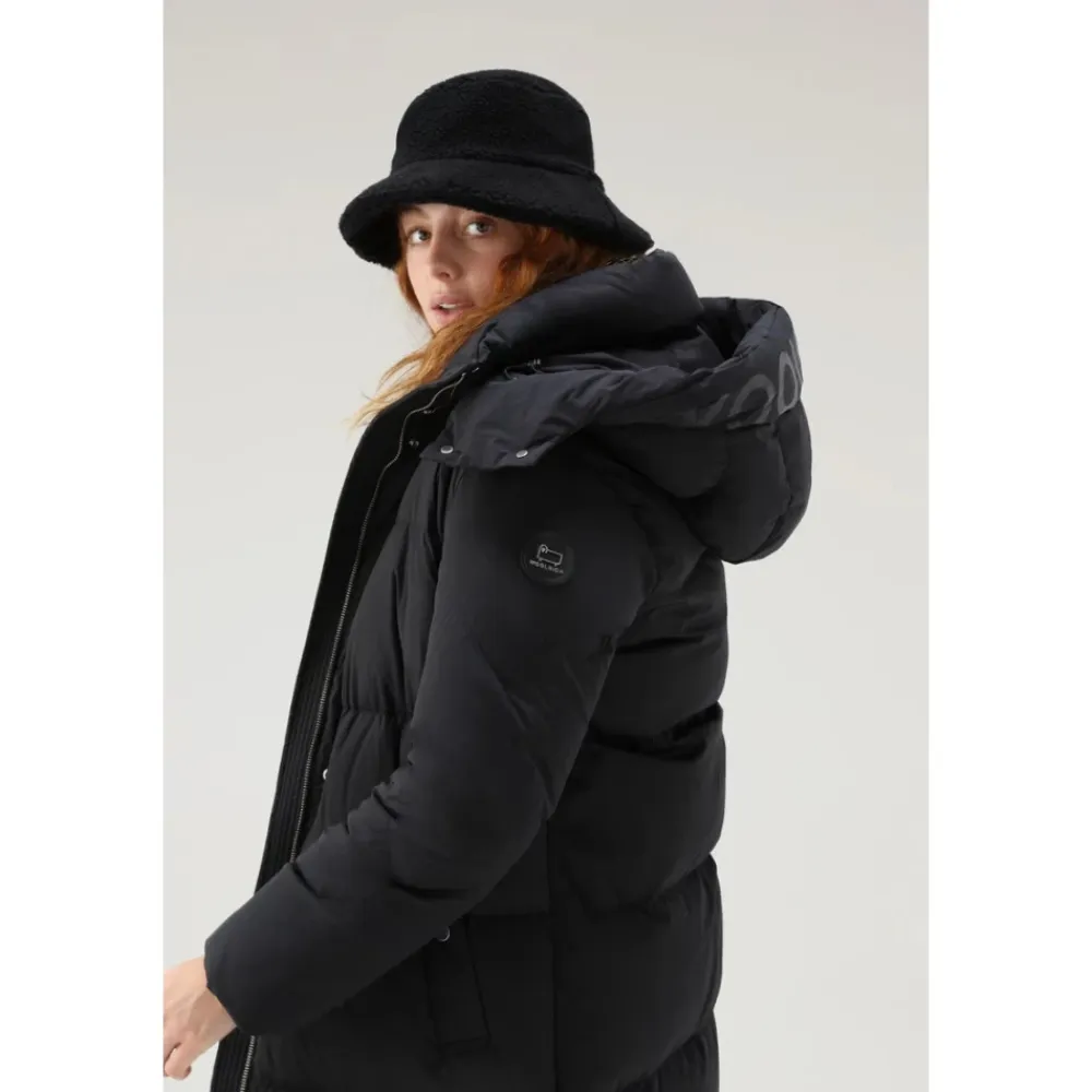 Frakker<Woolrich Hollow Lang Parka med Street Style Detaljer Sort