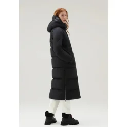 Frakker<Woolrich Hollow Lang Parka med Street Style Detaljer Sort