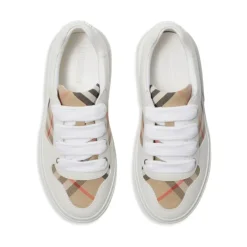Sneakers<Burberry e Sneakers med Snørebånd Hvid