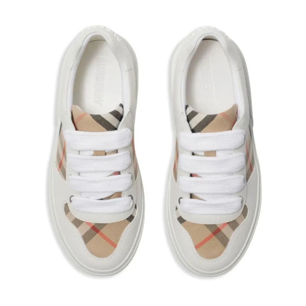 Sneakers<Burberry e Sneakers med Snørebånd Hvid