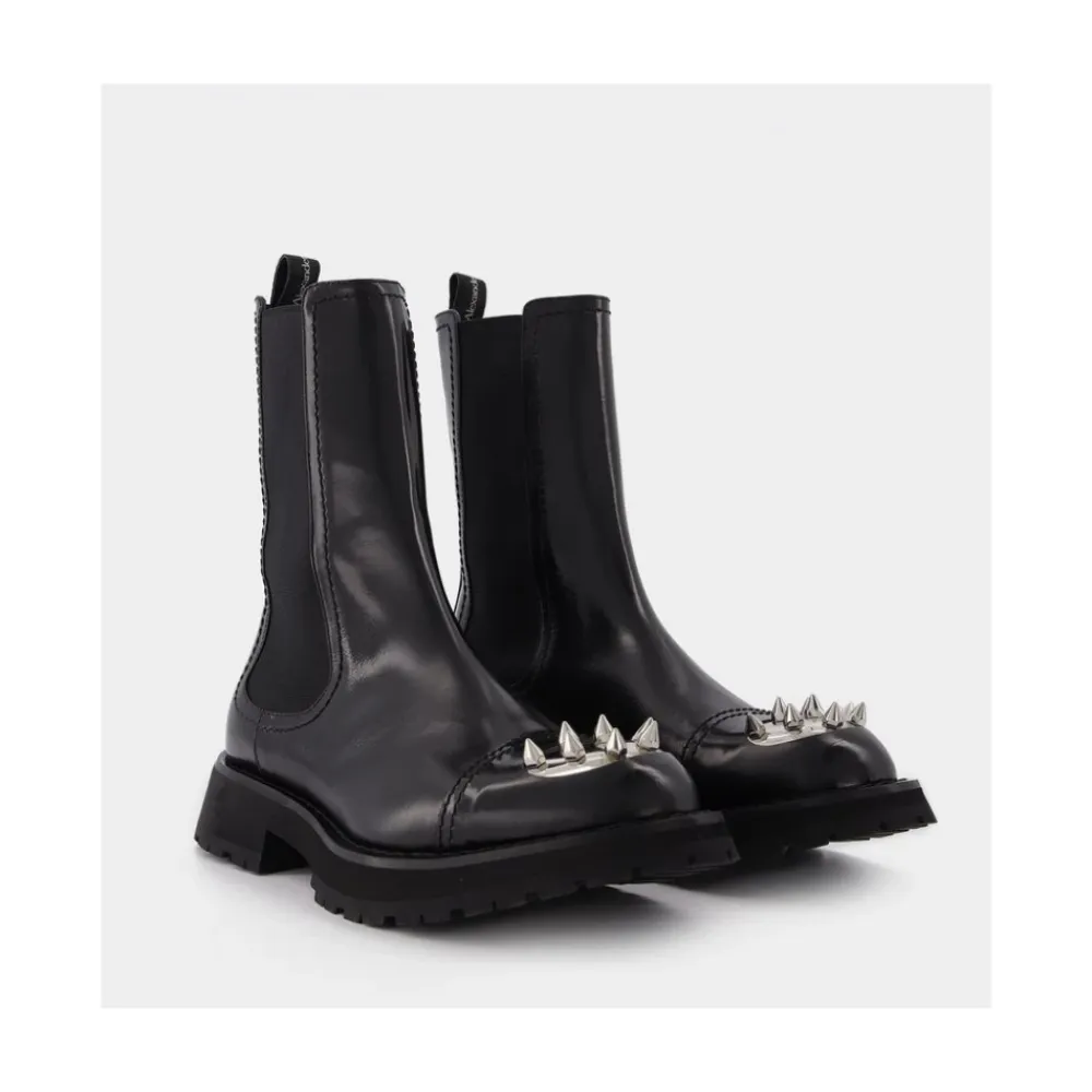 Chelsea Boots|Støvler<Alexander McQueen e Læderstøvler med Nitter Sort