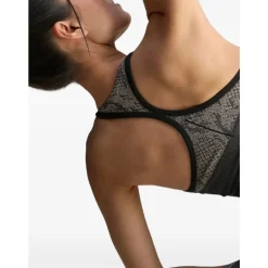 T-Shirts & Toppe^Adidas by Stella McCartney Stilfuld Sports BH til kvinder Sort