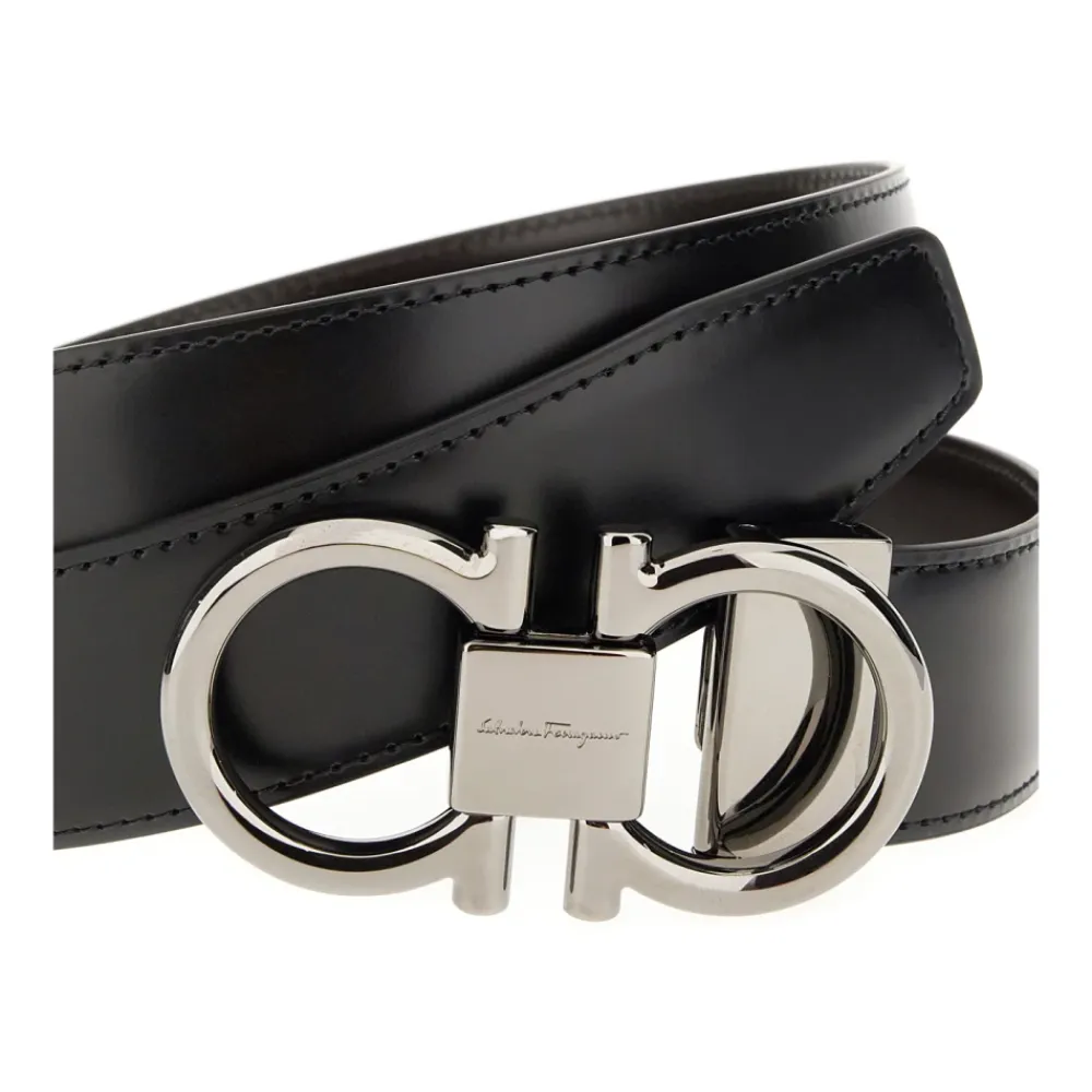 Bælter^Ferragamo Stilfuldt læderbælte Sort