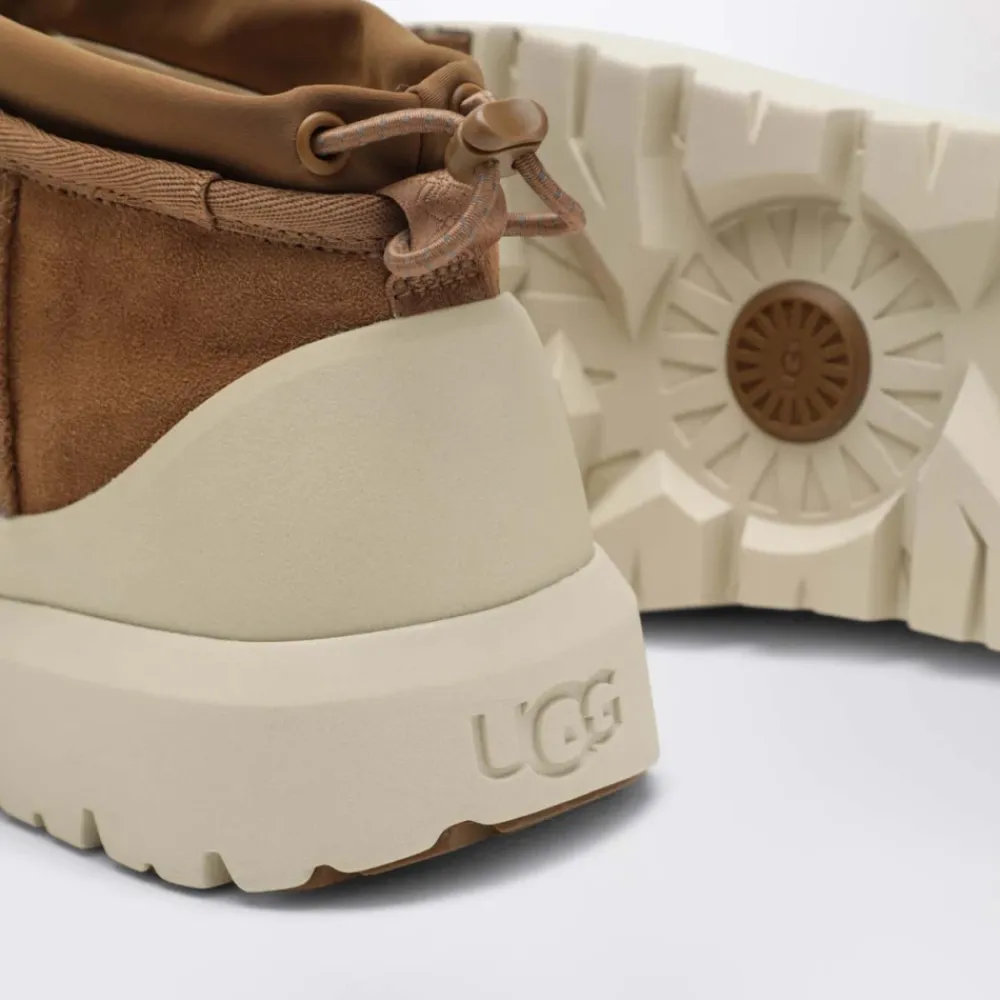 Vinterstøvler^UGG Stivale Basso Brun