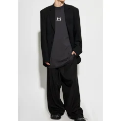T-Shirts<Balenciaga T-shirt med broderet logo Sort
