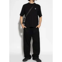 T-Shirts<Stone Island T-shirt med logo Sort