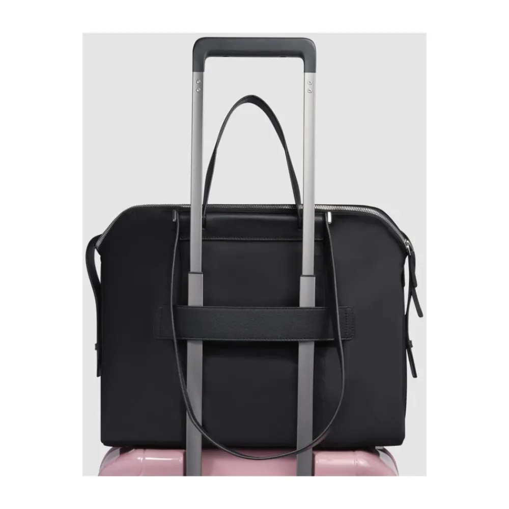 Laptop Tasker^Piquadro Women's computer tote with iPad® compartment, RFID and shock absorbing protection Sort